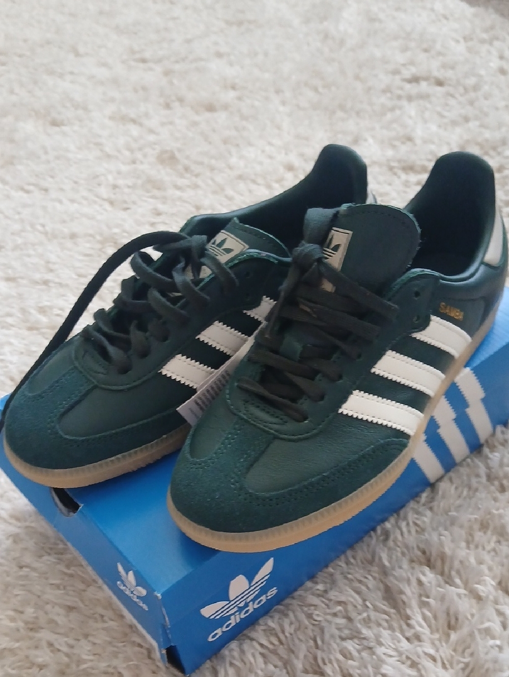 NWT ADIDAS SAMBAS